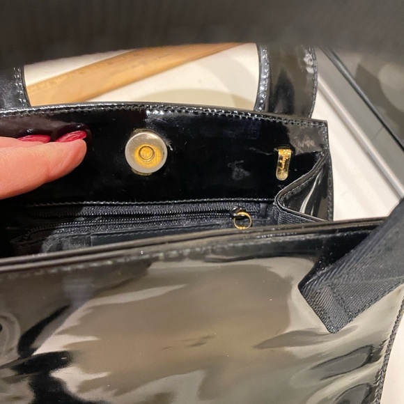 Salvatore Ferragamo Black Patent Leather Small Hand Bag Authentic Classic - Picture 16 of 16